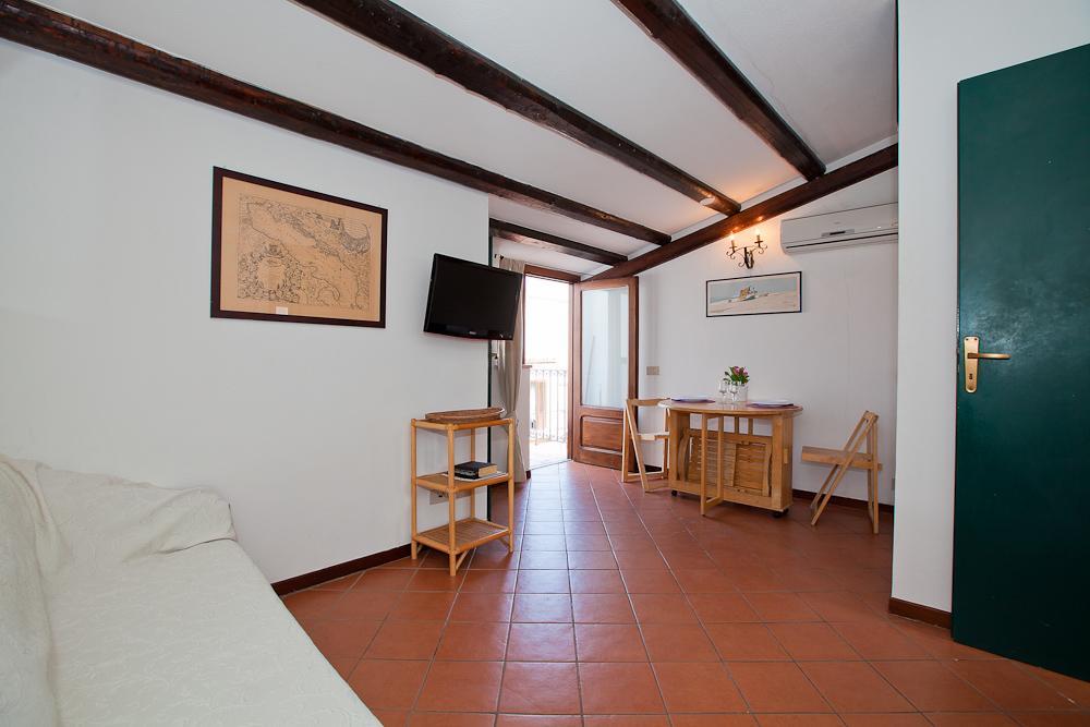 Terrazza Bordonaro Apartment เชฟาลู ภายนอก รูปภาพ